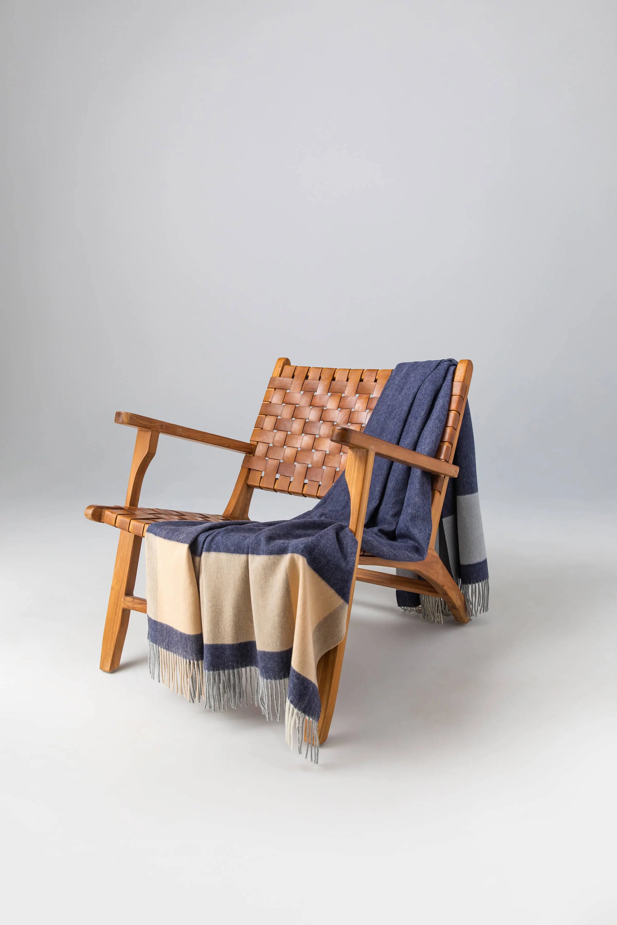 Block Border Wool Throw Dark