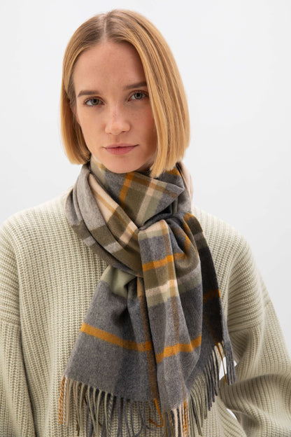 Johnstons of Elgin AW24 Woven Accessory Fern Green Sports Check Merino Scarf WDC01797RU7498ONE