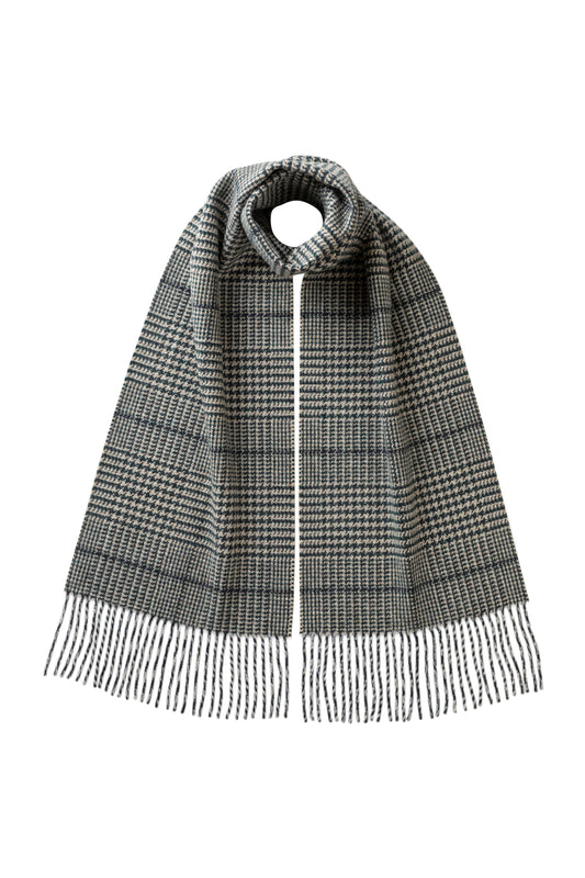 Johnstons of Elgin Bottle Green Tweed Scarf WDC01923RU7652ONE