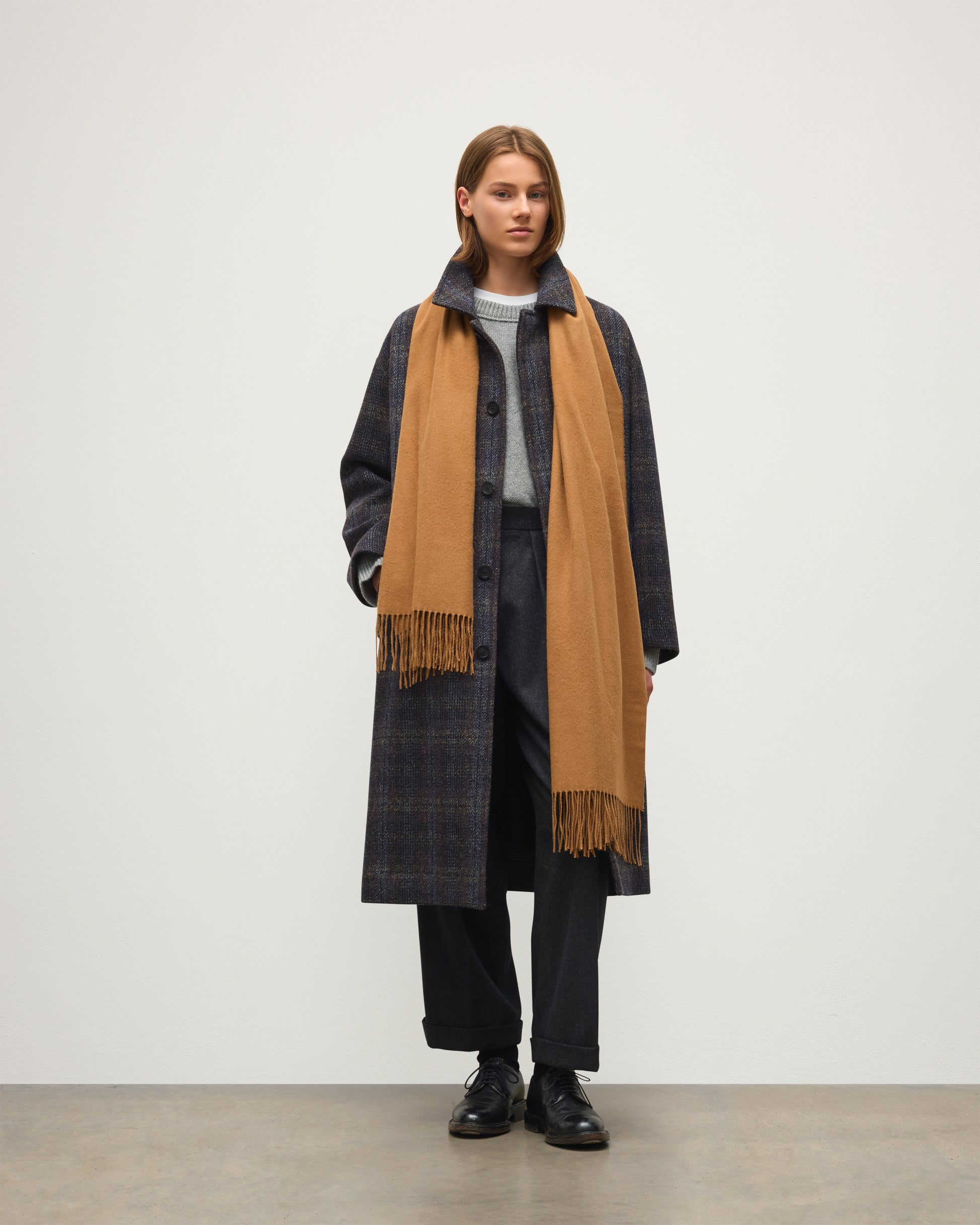 Johnstons of Elgin Vicuna  Pure Vicuña Stole WR000024SB3022N/A