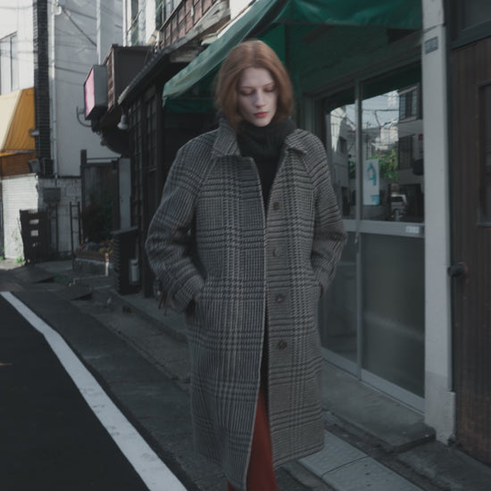 Johnstons of Elgin Women's Balmacaan Coat in Ash Small Glen Urquhart Tweed TD000517RU7696